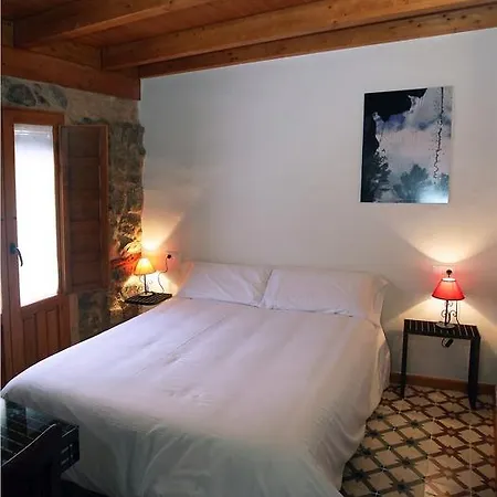 Casa Rural La Plaza * Montanejos
